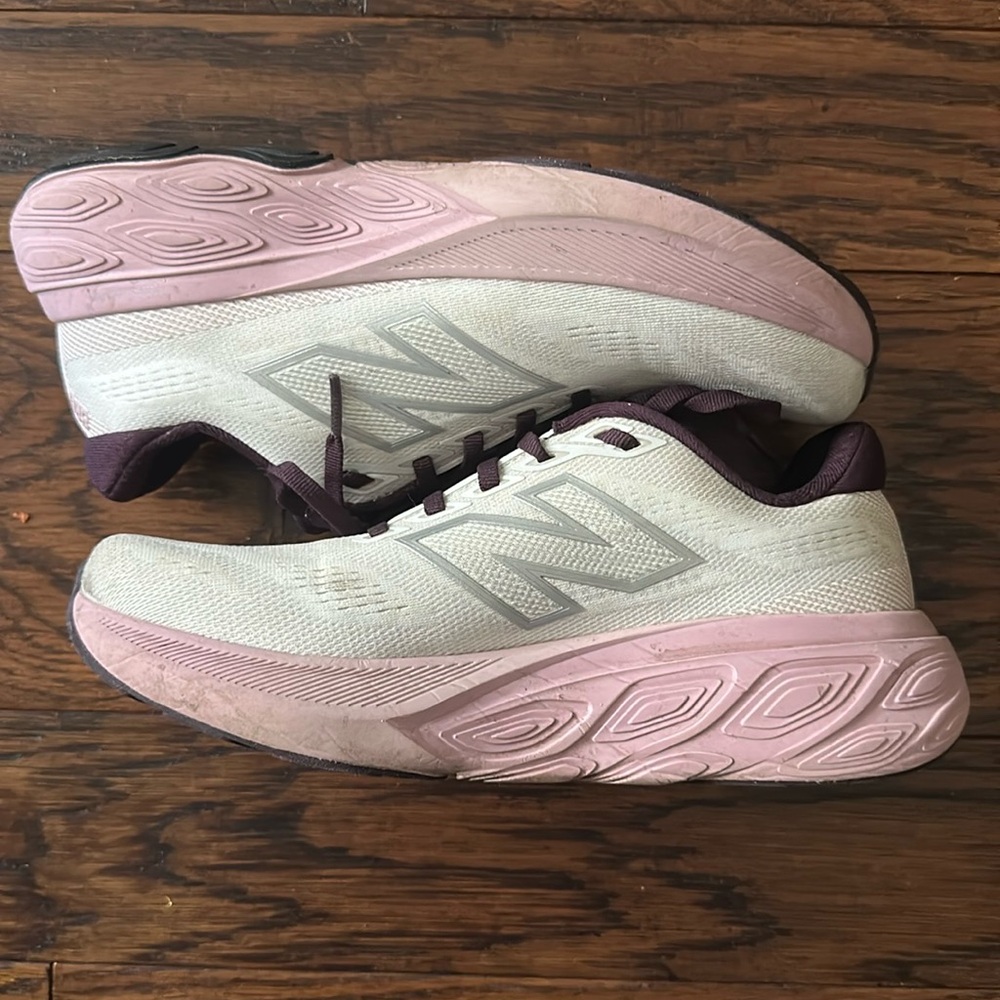 WOMENS NEW BALANCE fresh foam 880